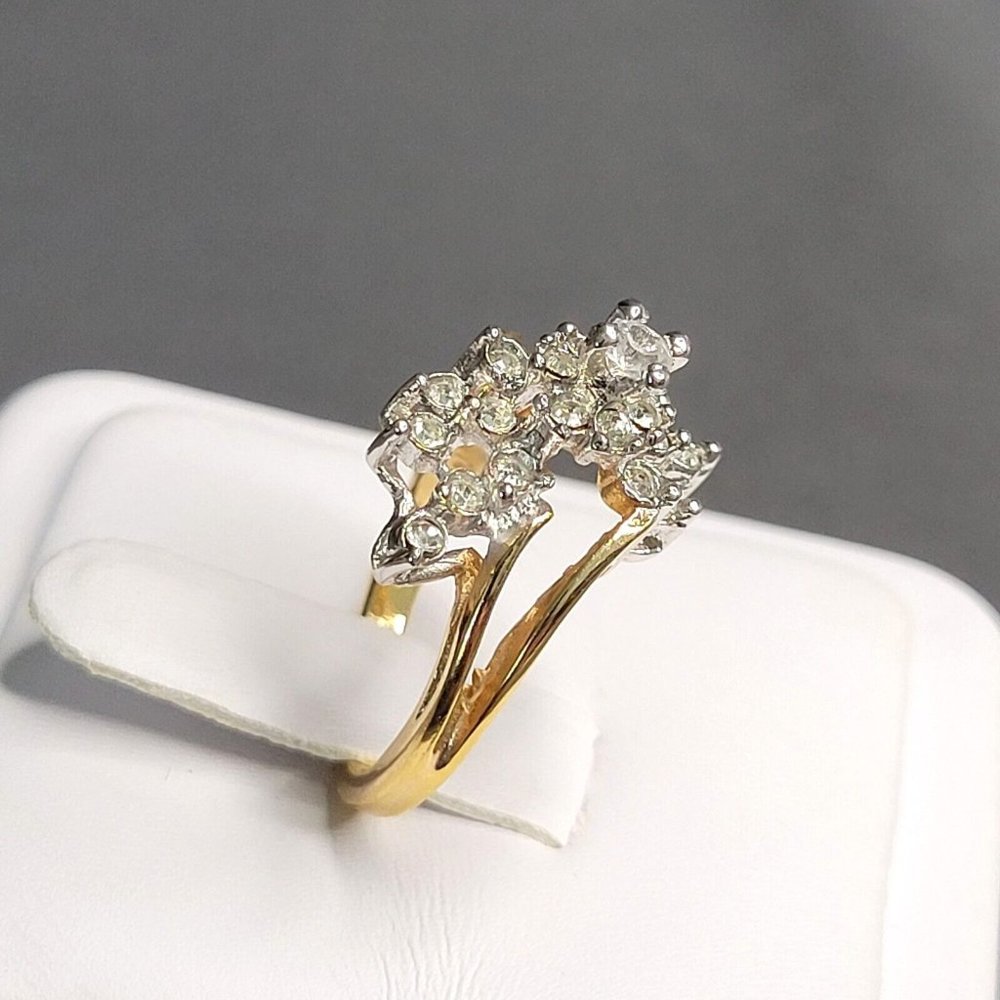 18KHGE Gold Electroplated Womens Rhinestone Design Fashion Ring Size 5 3/4 - Picture 1 of 7
